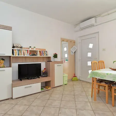 Apartmán Pool 624 *