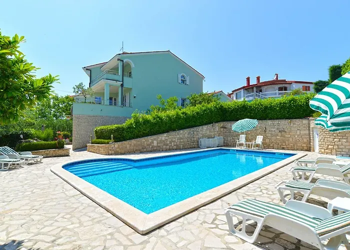 Pool 624 * Pula